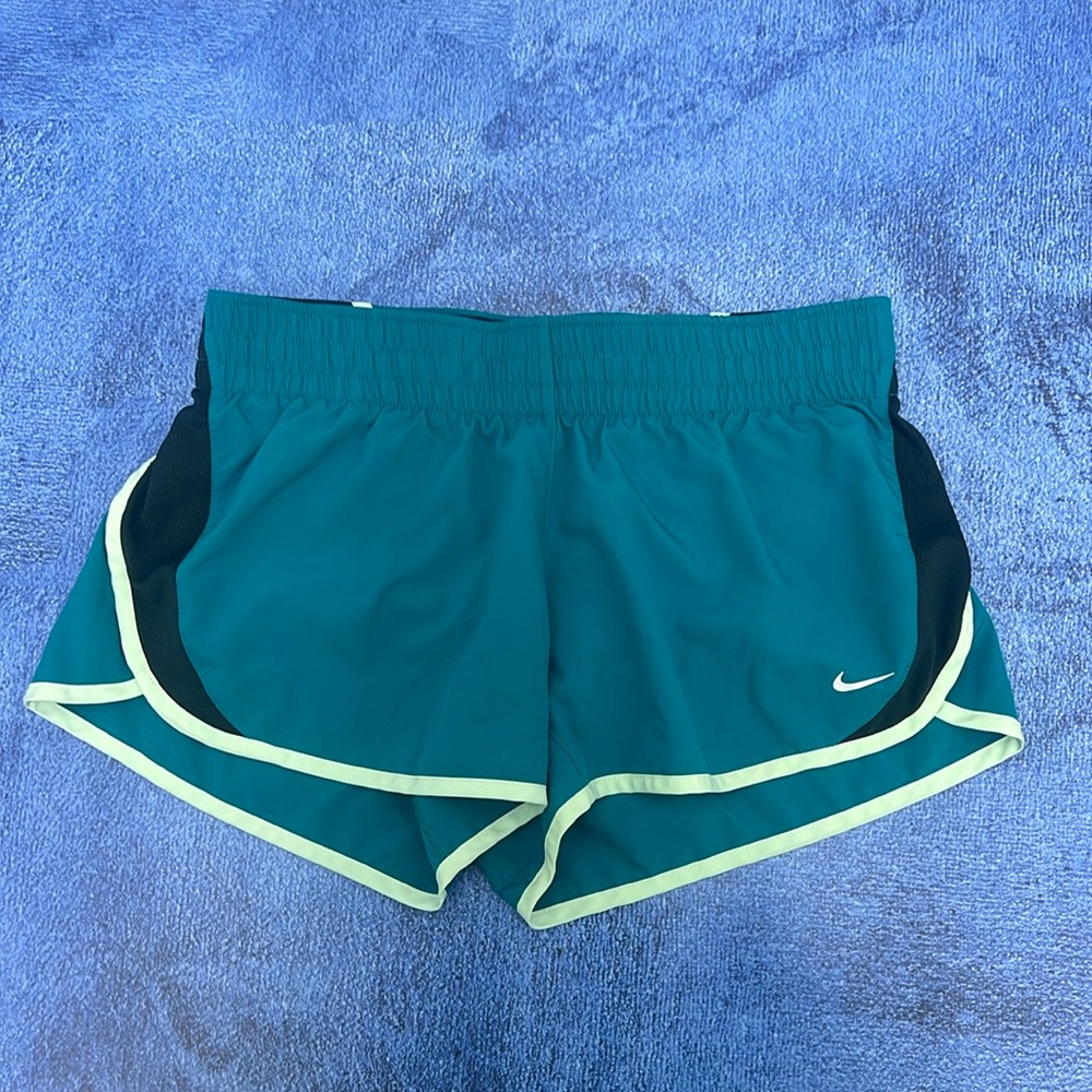 Teal Colorblocked Nike Dry-Fit Athletic Sport Temp Track 3.5 Shorts - Size M